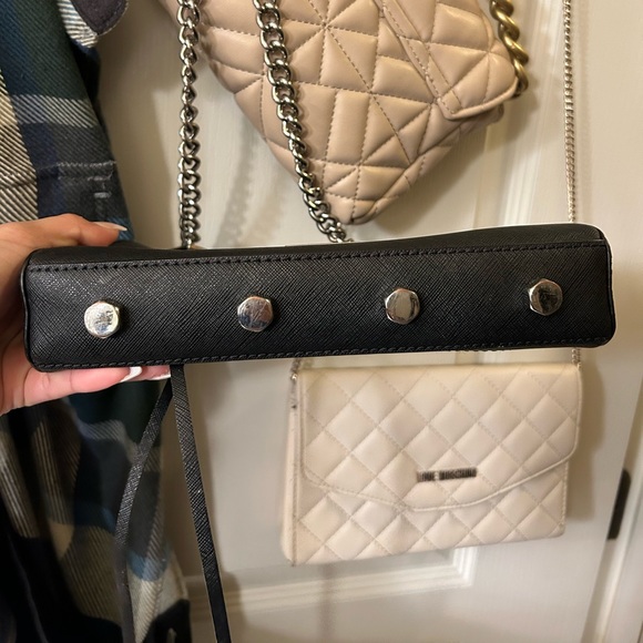 Rebecca minkoff black crossbody purse silver chain - Picture 3 of 4